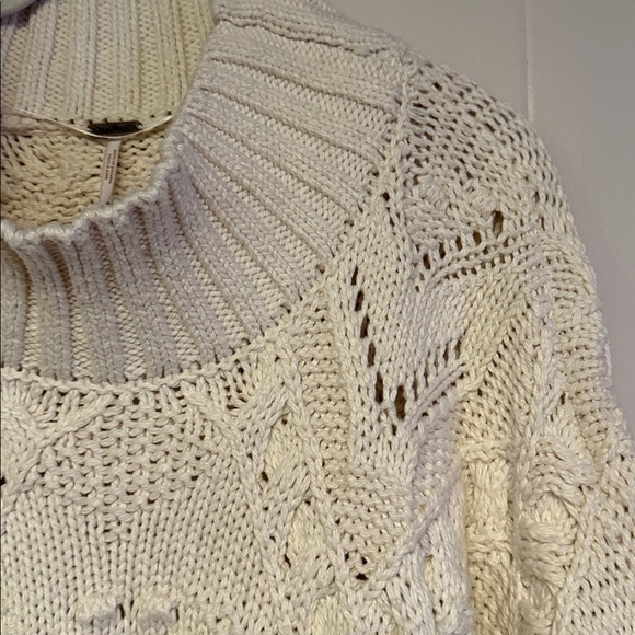 Free People Heart You Pullover - Picture 10 of 12